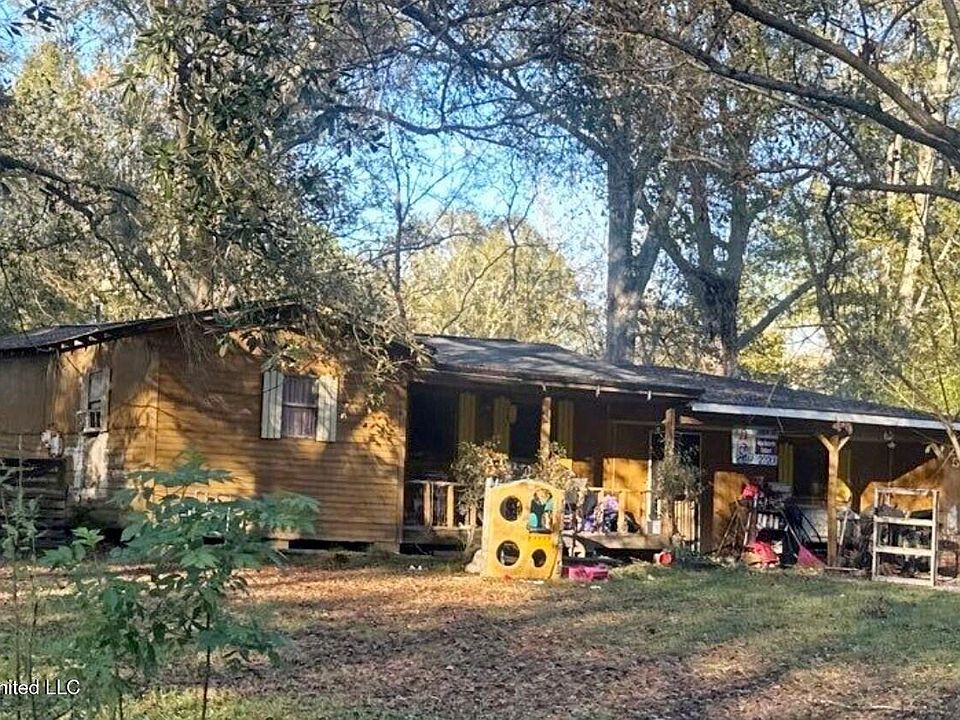 2nd image of 25 Collins Rd