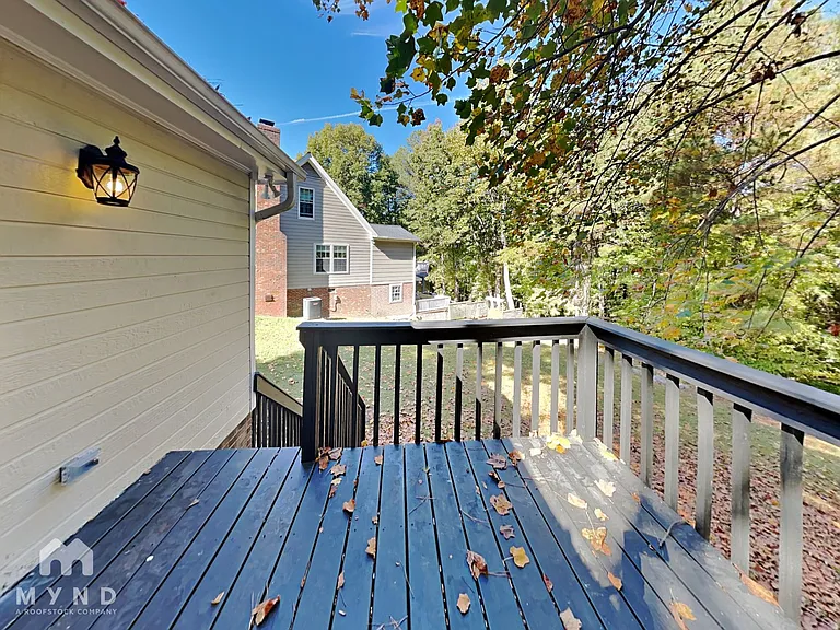 3504 Berdan Ct — Photo 17