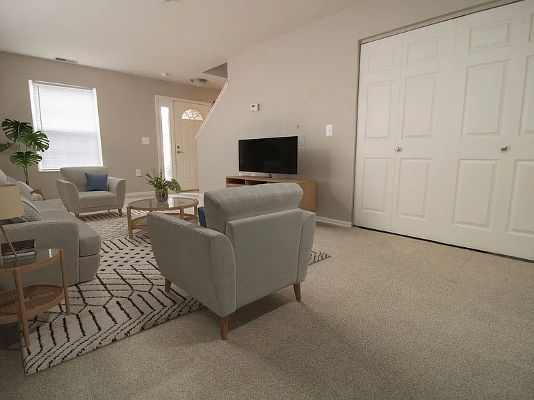 The Pointe at Canton — Photo 54