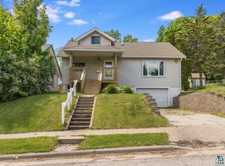 1523 N 7th Ave E, Duluth, MN 55805