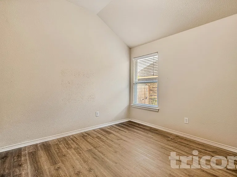 1719 La Caya Dr — Photo 4