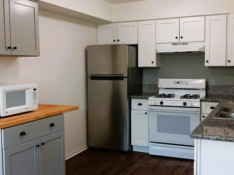 Kitchen appliances included- (D/W not visible in Pic)