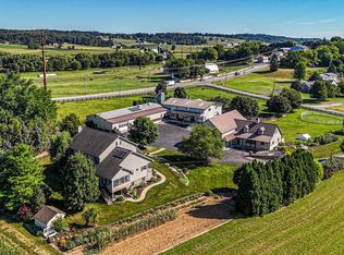 112 Maxwell Hill Rd, Morgantown, PA 19543