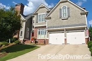 Front of house
						:
						Beautiful landscaping with irrigation system