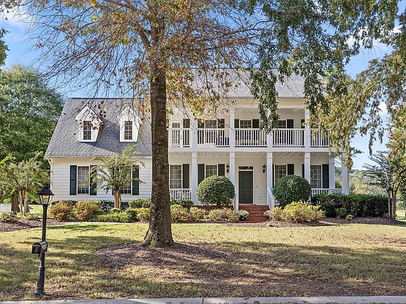 3rd image of 4571 Cummings Cove Dr