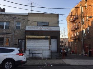 224 1/2 Parker St, Newark, NJ 07104