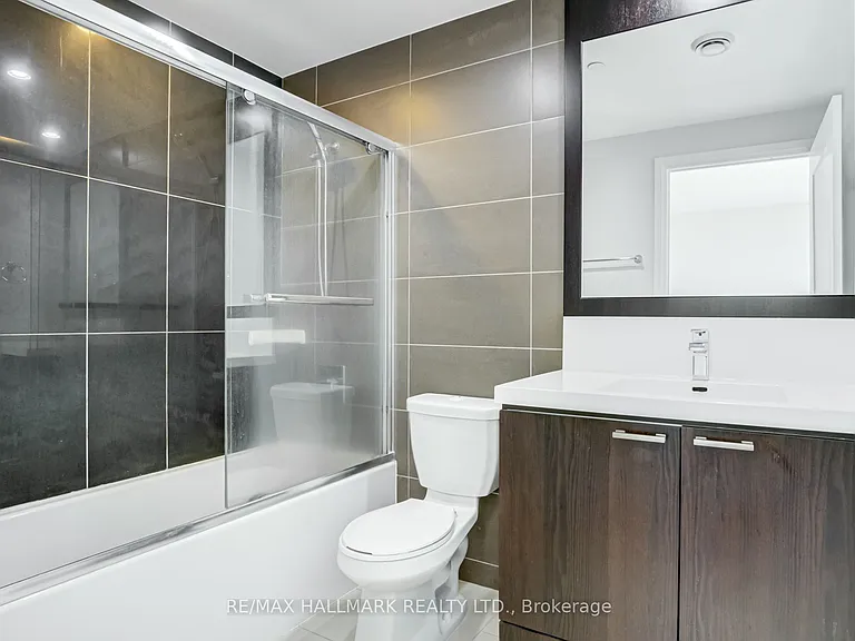 120 Harrison Garden Blvd #807 — Photo 19