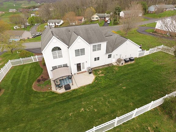 5th image of 195 Cove Hills Dr