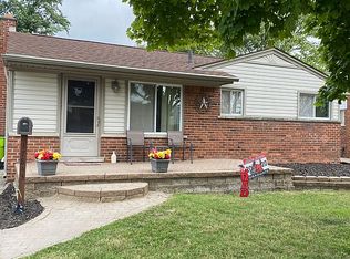 17843 Rainbow, Fraser, MI 48026