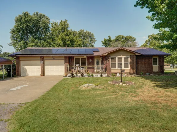 1301 S Tyler Avenue, Aurora, MO 65605