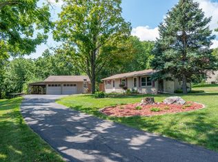 5525 Eastview Ave, MINNETRISTA, MN 55364