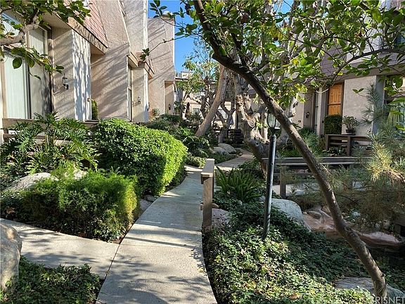 5th image of 9000 Vanalden Ave Unit 124