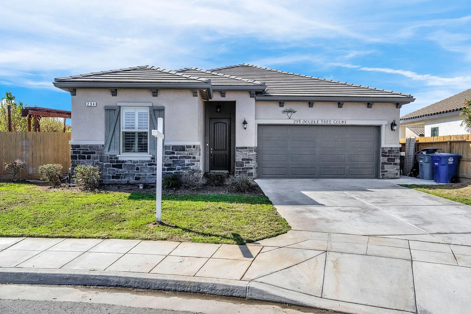 294 Double Tree Court photo 1