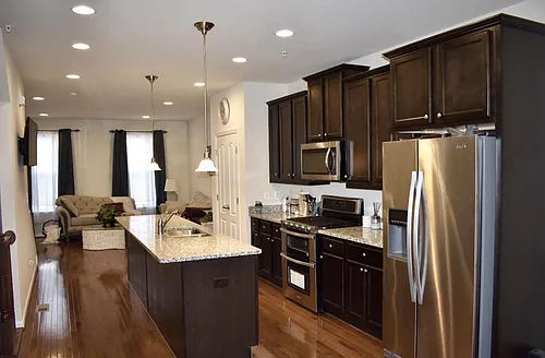 517 Pebblebrook Ln Photo 1