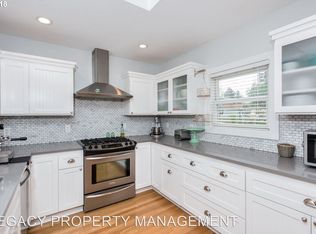 6306 N Maryland Ave, Portland, OR 97217