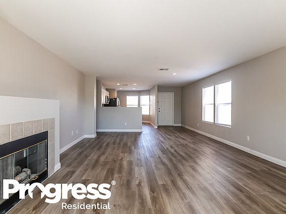 4th image of 613 High Grass Ct