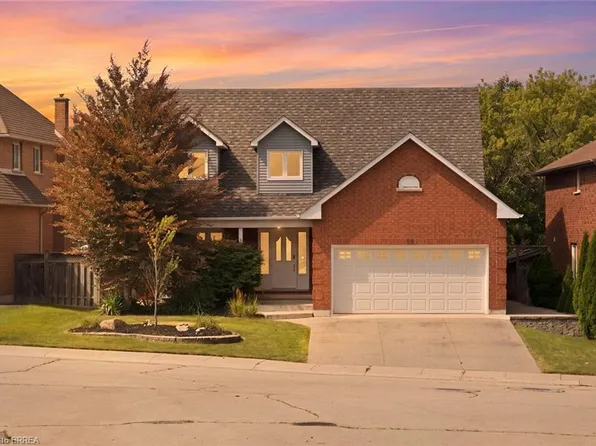92 National Dr, Hamilton, ON L8G 5B3