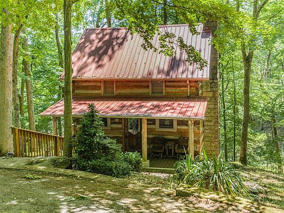 2nd image of 557 Barton Shockley Rd