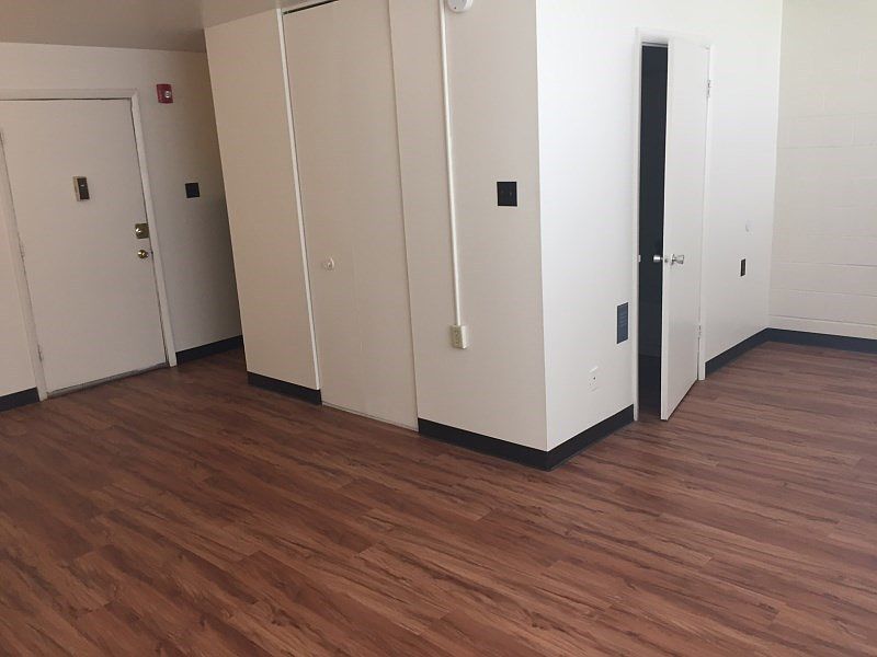 1st image of 1610 N Kingshwy Blvd APT 2006