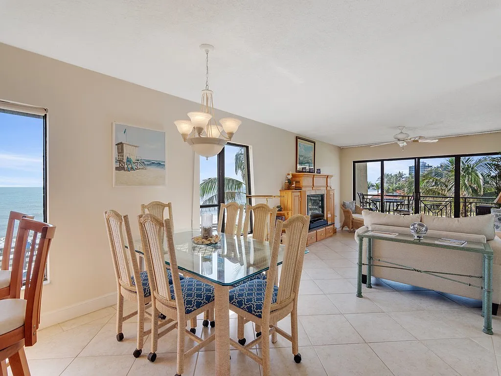 2 bed, 1130 sqft, $2,700 — Photo 4