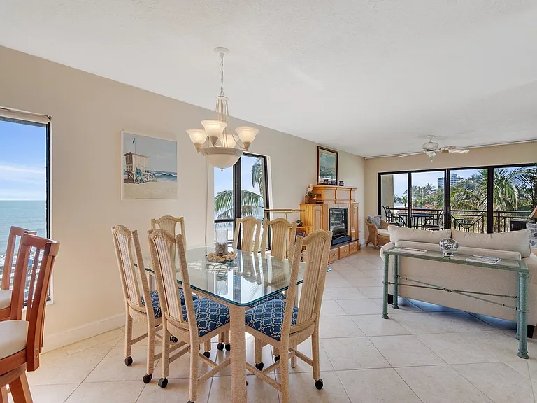 3939 Ocean Dr #401B — Photo 4