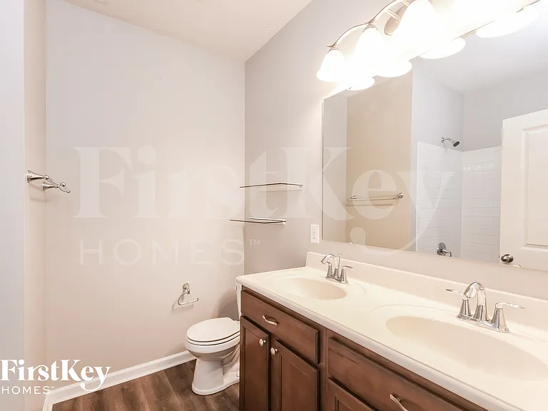 5887 Aldridge Dr — Photo 10