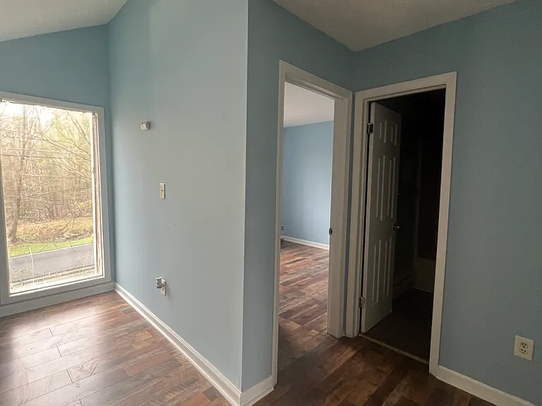 7226 Woods Ln — Photo 6