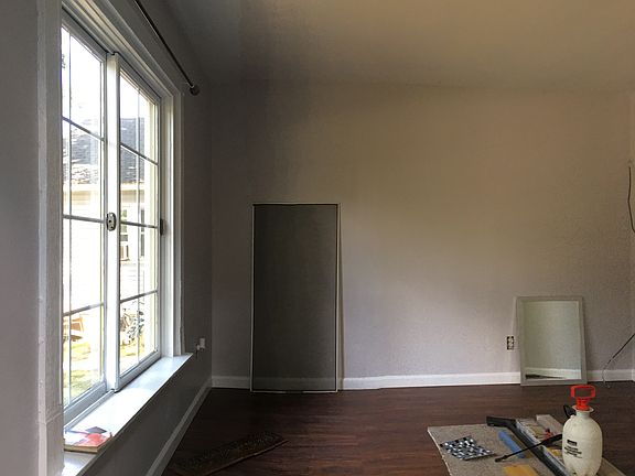 2nd image of 2136 Towner Ave SW