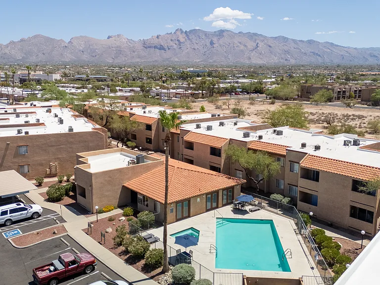 Kachina Springs Apartments — Photo 8