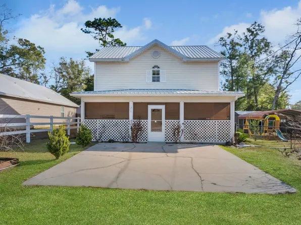 211 Tafflinger Rd, Crawfordville, FL 32327