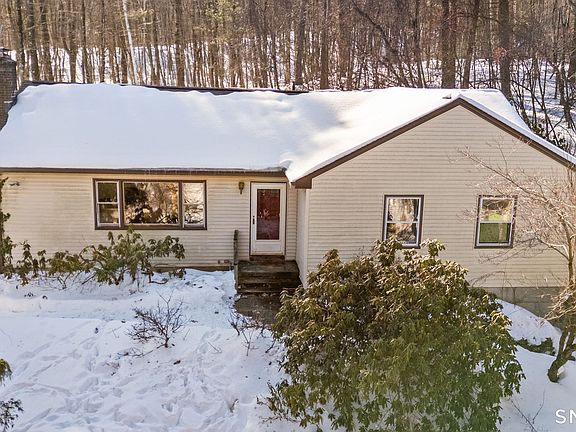 4th image of 55 Kendall Mountain Road