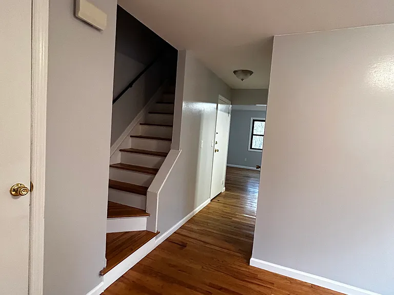 267 Fosler Rd #B5 — Photo 2