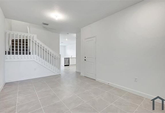 3rd image of 12921 NW 24th Ave
