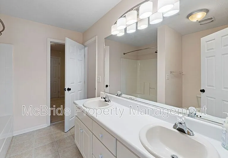 429 Snead Way — Photo 17
