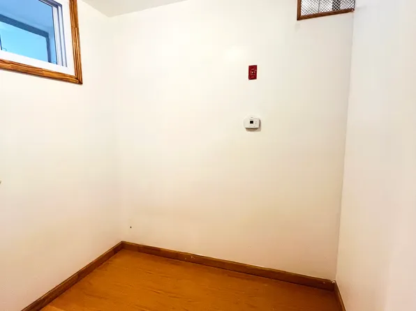 38 Stuyvesant Avenue image 13 of 13