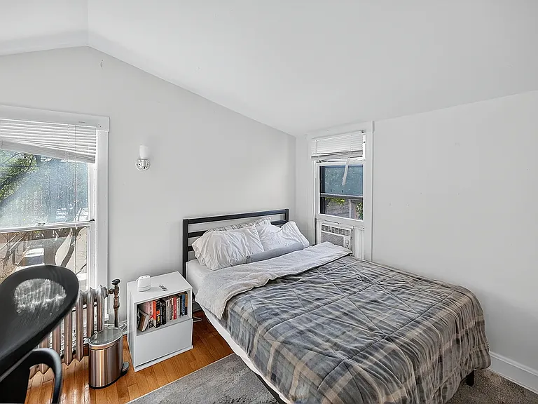1112 Garnett Pl #2 — Photo 7