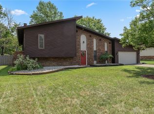 6735 Roberta Dr, Tipp City, OH 45371