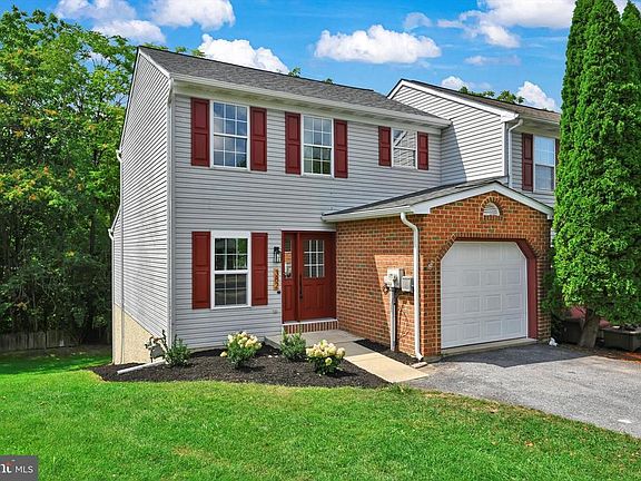 2nd image of 382 Crosswinds Dr