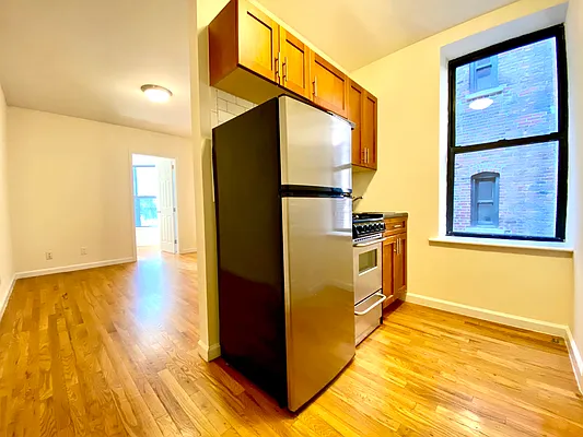 Rented by City & Suburban | media 2