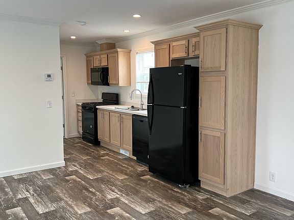 2nd image of 337 Kingsbrook #175