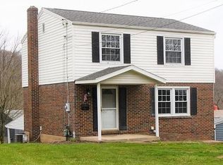 3124 New Hampshire Dr, New Kensington, PA