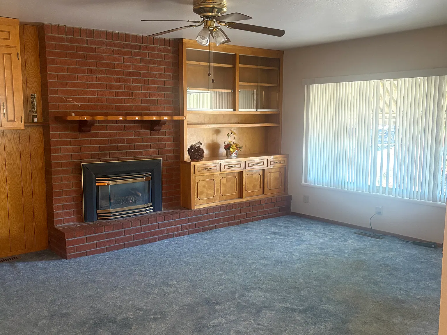 3 bed, 1159 sqft, $3,495 — Photo 2