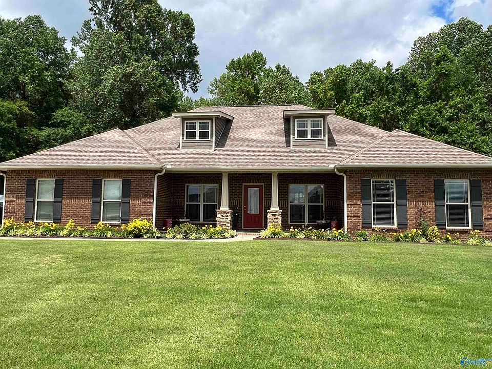 1st image of 109 Prairie Knoll Cir