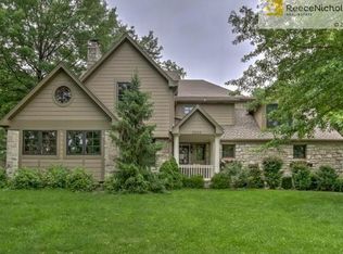 5300 Mission Rd, Fairway, KS 66205