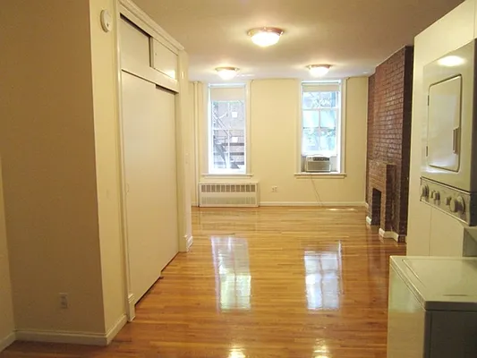 Rented by Town Residential | media 58