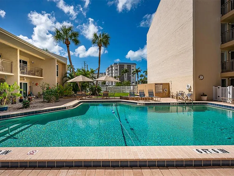 845 Benjamin Franklin Dr #302 — Photo 25
