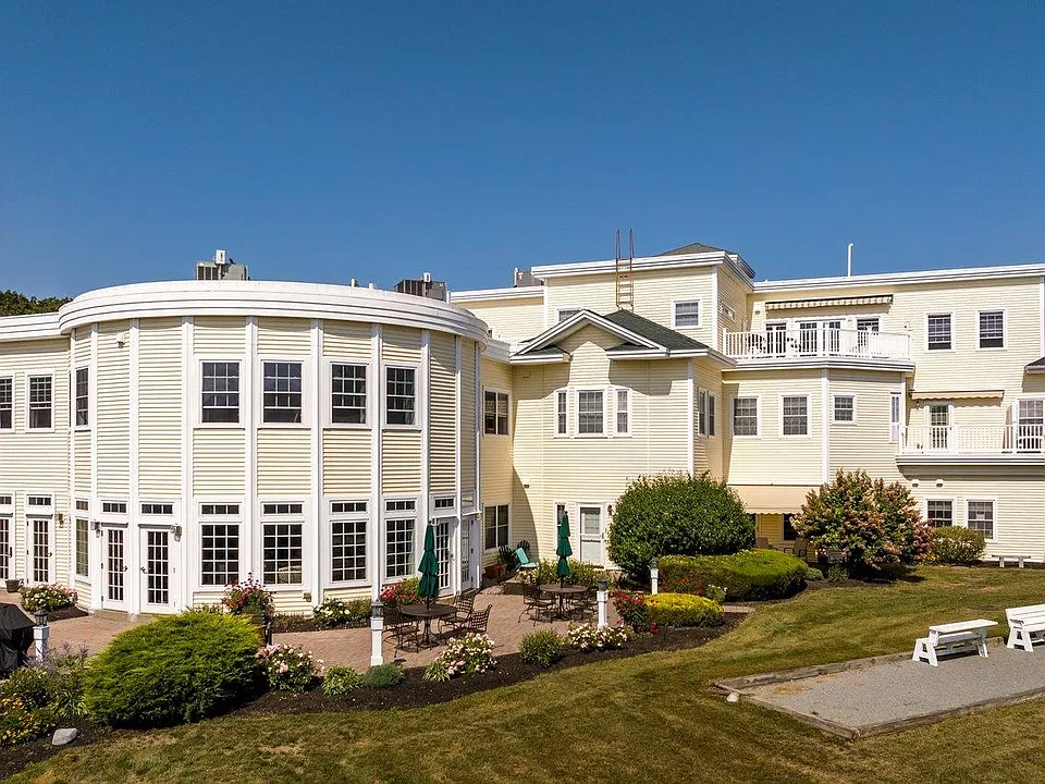 118 Secretariat Way #211