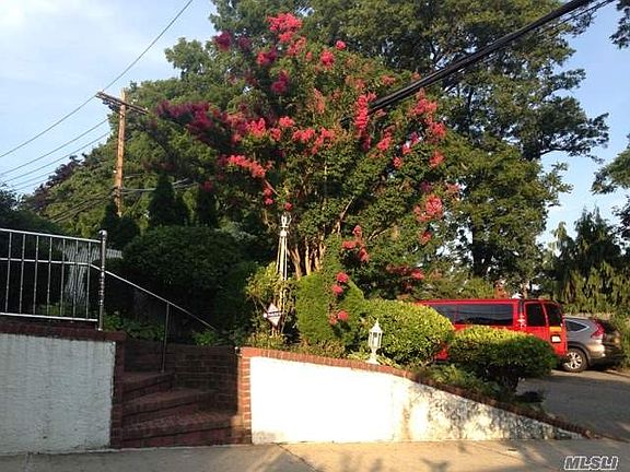 4th image of 19845 Dunton Ave