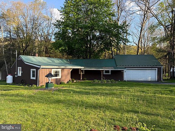 2nd image of 3726 New Lancaster Valley Rd