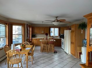 34 Wiley St, Fall River, MA 02720